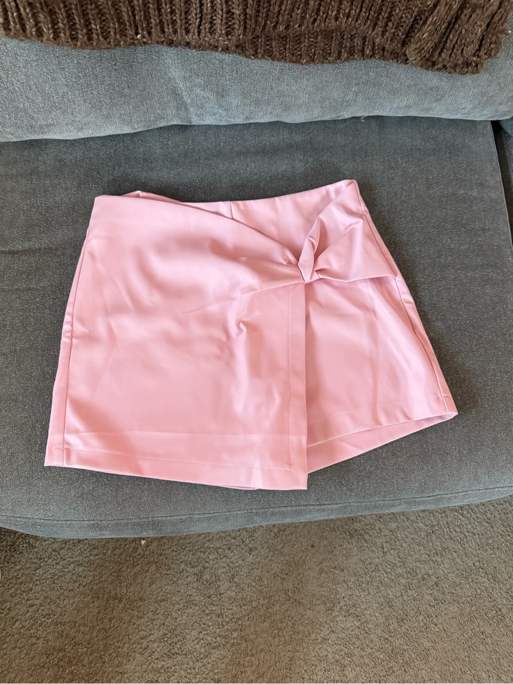 Francesca's Collections Pink Wrap-Front Skort with Knot Detail